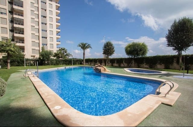 1 bedroom Apartment for sale in Puerto Deportivo, Guardamar del Segura - € 147,000 (Ref: 9132298)