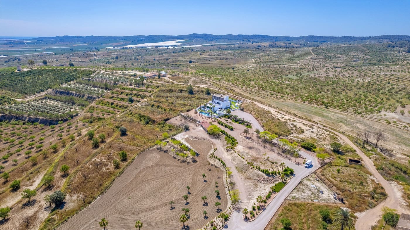 5 bedroom Villa for sale in Torremendo - € 1,695,000 (Ref: 9226440)