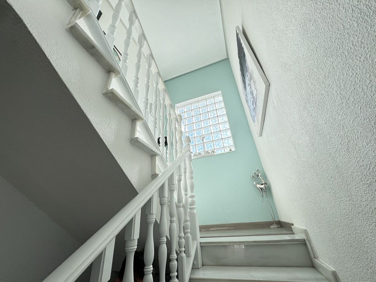 4 makuuhuone Huvila myytävänä paikassa Ciudad Quesada - 590 000 € (Ref: 9226442)