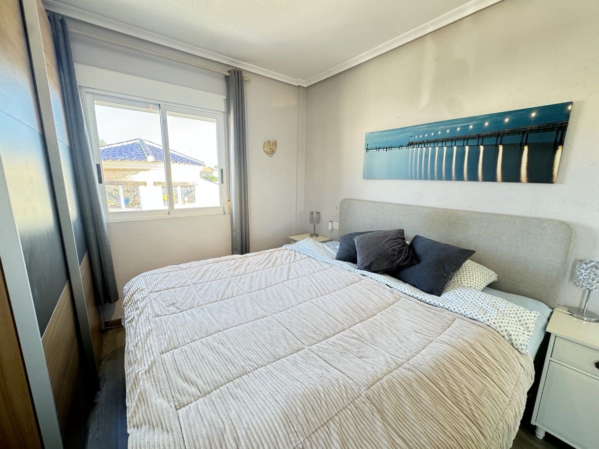 4 makuuhuone Huvila myytävänä paikassa Ciudad Quesada - 590 000 € (Ref: 9226442)