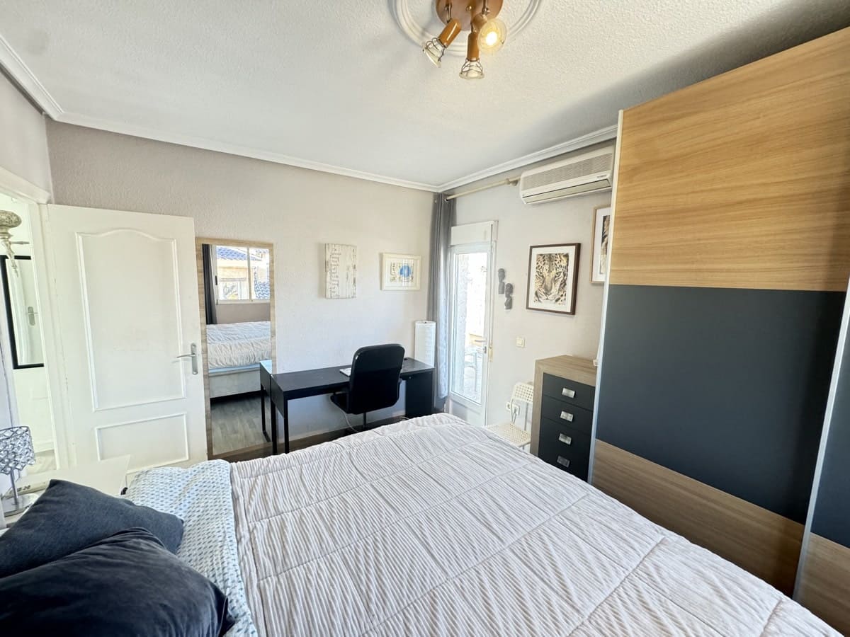 4 makuuhuone Huvila myytävänä paikassa Ciudad Quesada - 590 000 € (Ref: 9226442)