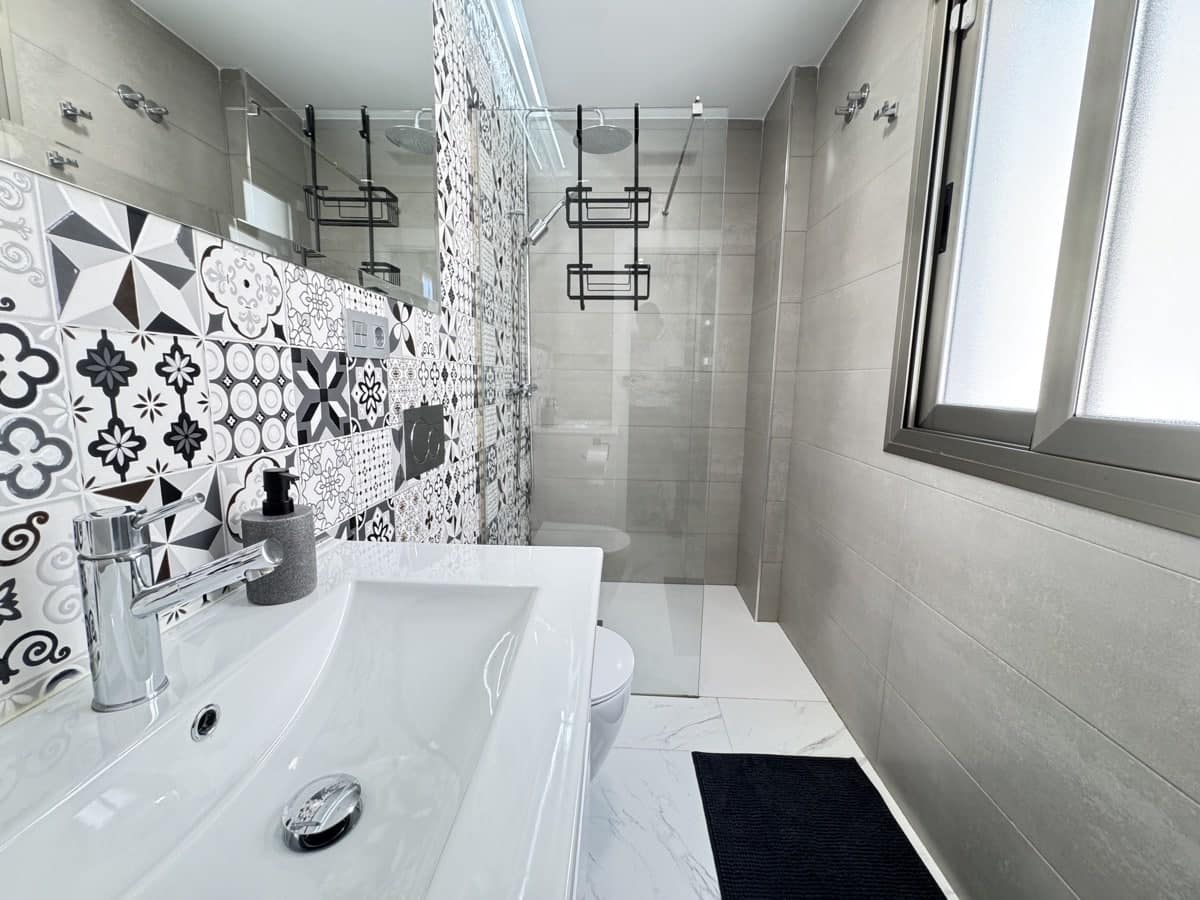 4 soveværelse Villa til salg i Villamartin - € 450.000 (Ref: 9226455)