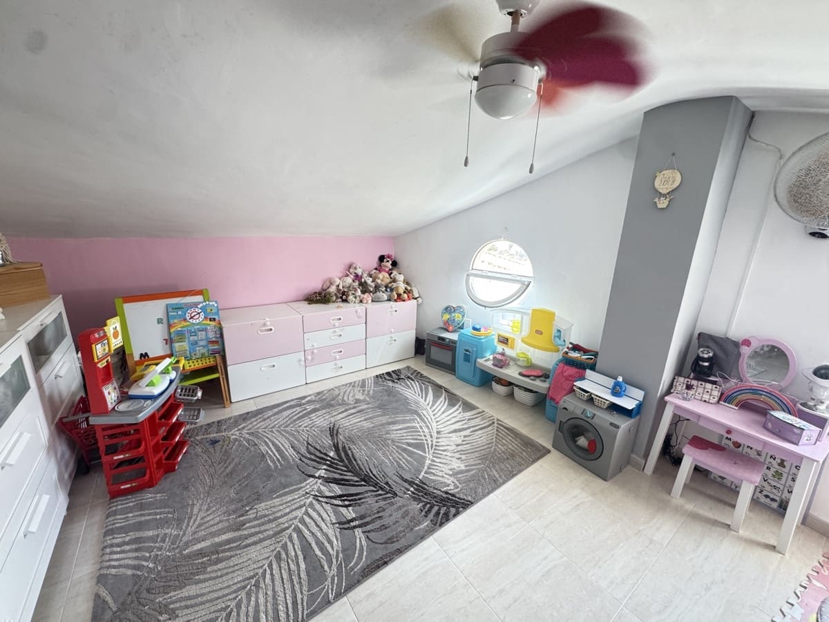 5 sovrum Villa till salu i San Miguel de Salinas - 599 999 € (Ref: 9226457)