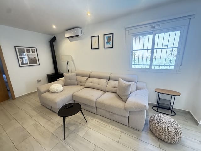 2 bedroom Villa for sale in Blue Lagoon - € 265,000 (Ref: 9226471)