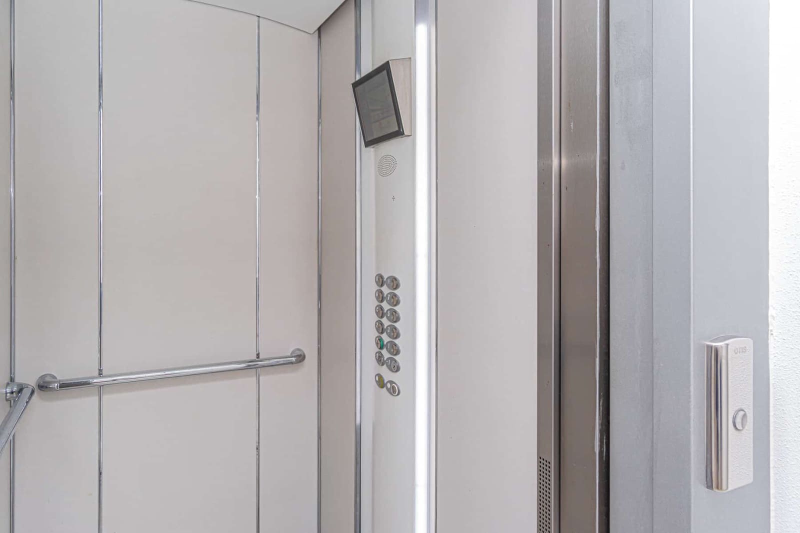 2 bedroom Apartment for sale in Dehesa de Campoamor with pool - € 219,000 (Ref: 9297159)