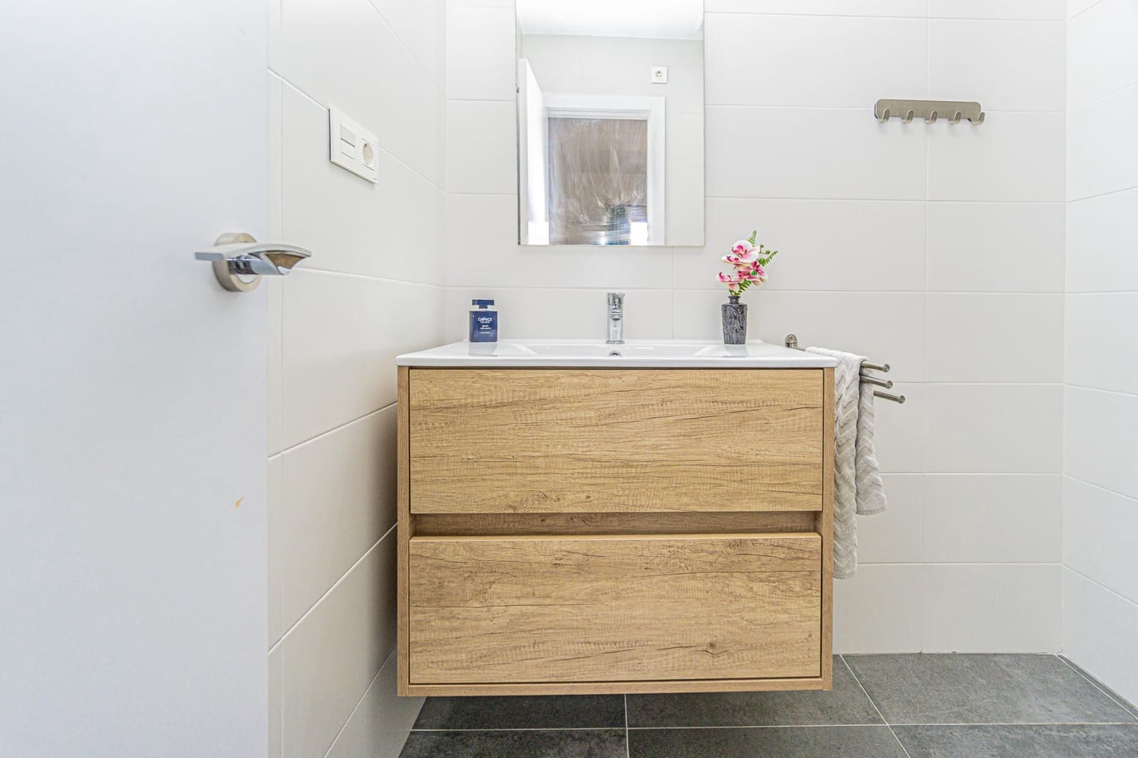 2 bedroom Apartment for sale in Dehesa de Campoamor with pool - € 219,000 (Ref: 9297159)