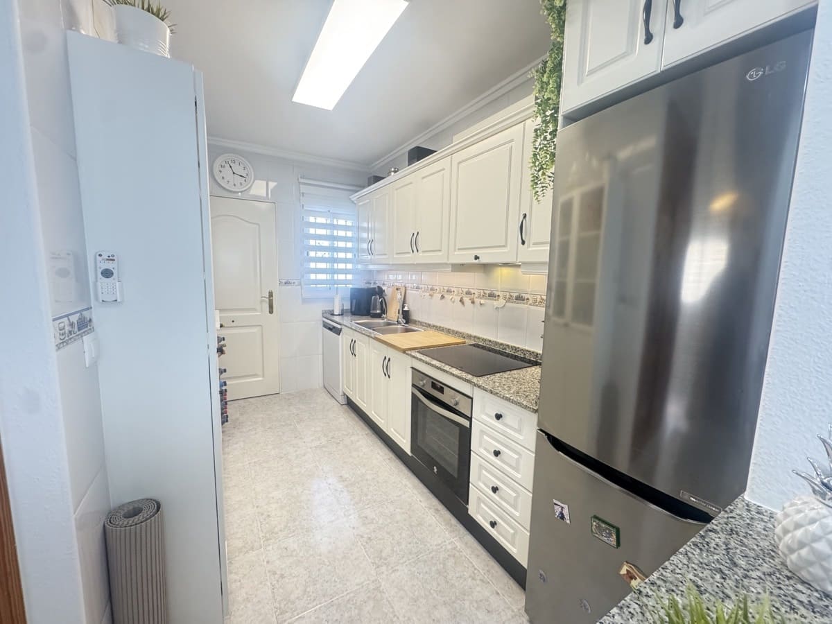 4 quarto Moradia para venda em Villamartin - 379 000 € (Ref: 9297165)