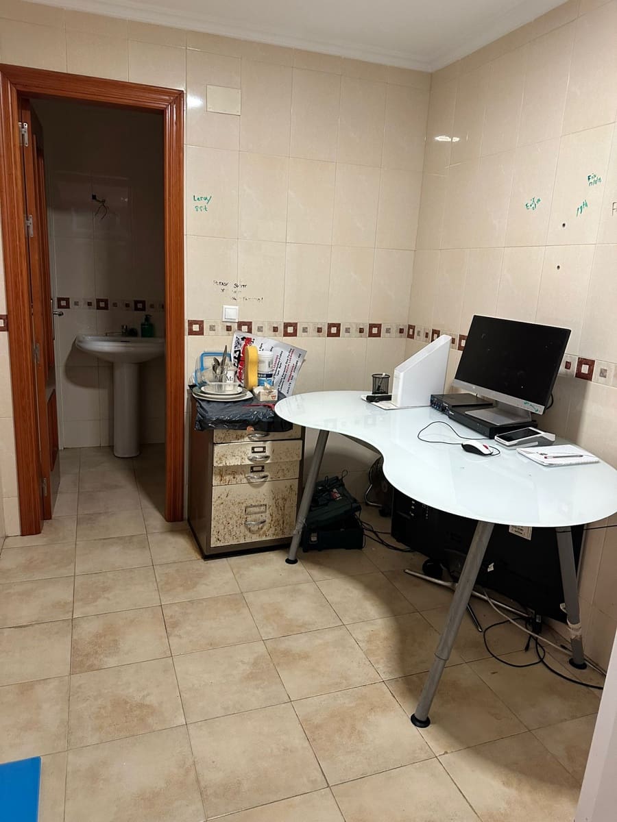 Azienda in vendita in Villamartin - 50.000 € (Rif: 9337798)