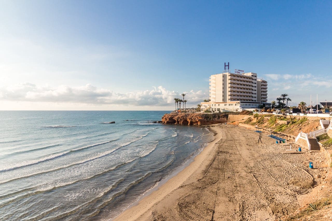 2 soveværelse Lejlighed til salg i Orihuela Costa med swimmingpool - € 198.000 (Ref: 9367255)