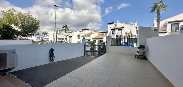 2 soveværelse Lejlighed til salg i Villamartin, Orihuela - € 260.000 (Ref: 9367258)