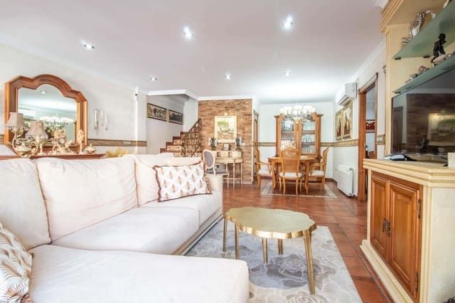 4 soveværelse Rækkehus til salg i La Zenia, Orihuela - € 360.000 (Ref: 9367260)