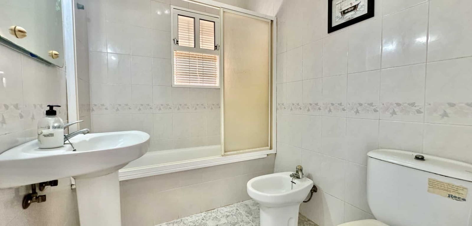 2 bedroom Apartment for sale in Playa Flamenca - € 139,000 (Ref: 9400713)