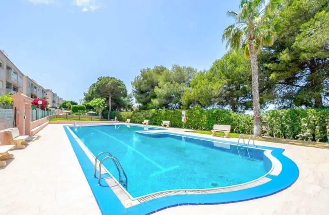 2 chambre Penthouse à vendre à Torrevieja - 139 900 € (Ref: 9427040)