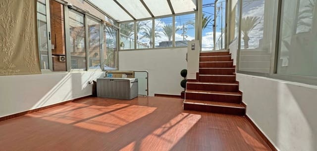 4 makuuhuone Huoneisto myytävänä paikassa Playa del Cura, Torrevieja - 489 000 € (Ref: 9527433)