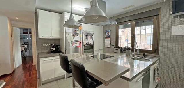 4 makuuhuone Huoneisto myytävänä paikassa Playa del Cura, Torrevieja - 489 000 € (Ref: 9527433)