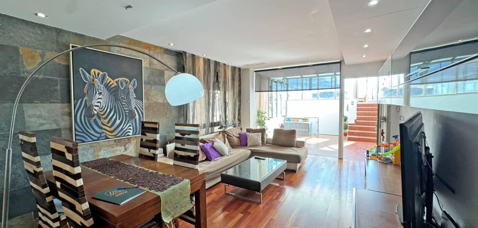 4 bedroom Apartment for sale in Torrevieja - € 489,000 (Ref: 9527433)