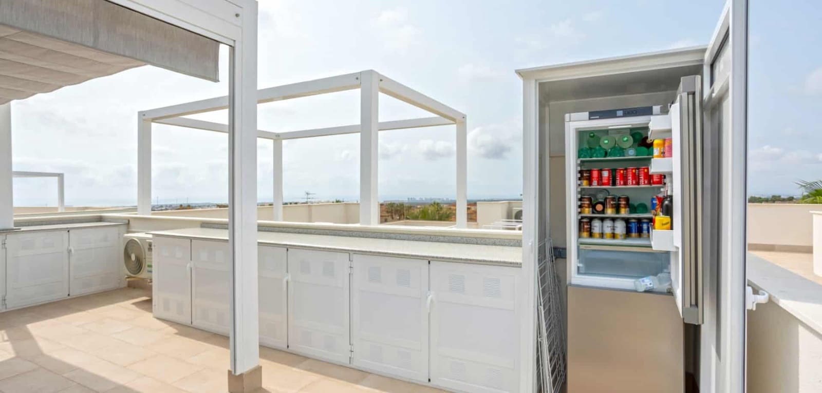 2 makuuhuone Huoneisto myytävänä paikassa Villamartin - 299 950 € (Ref: 9527434)