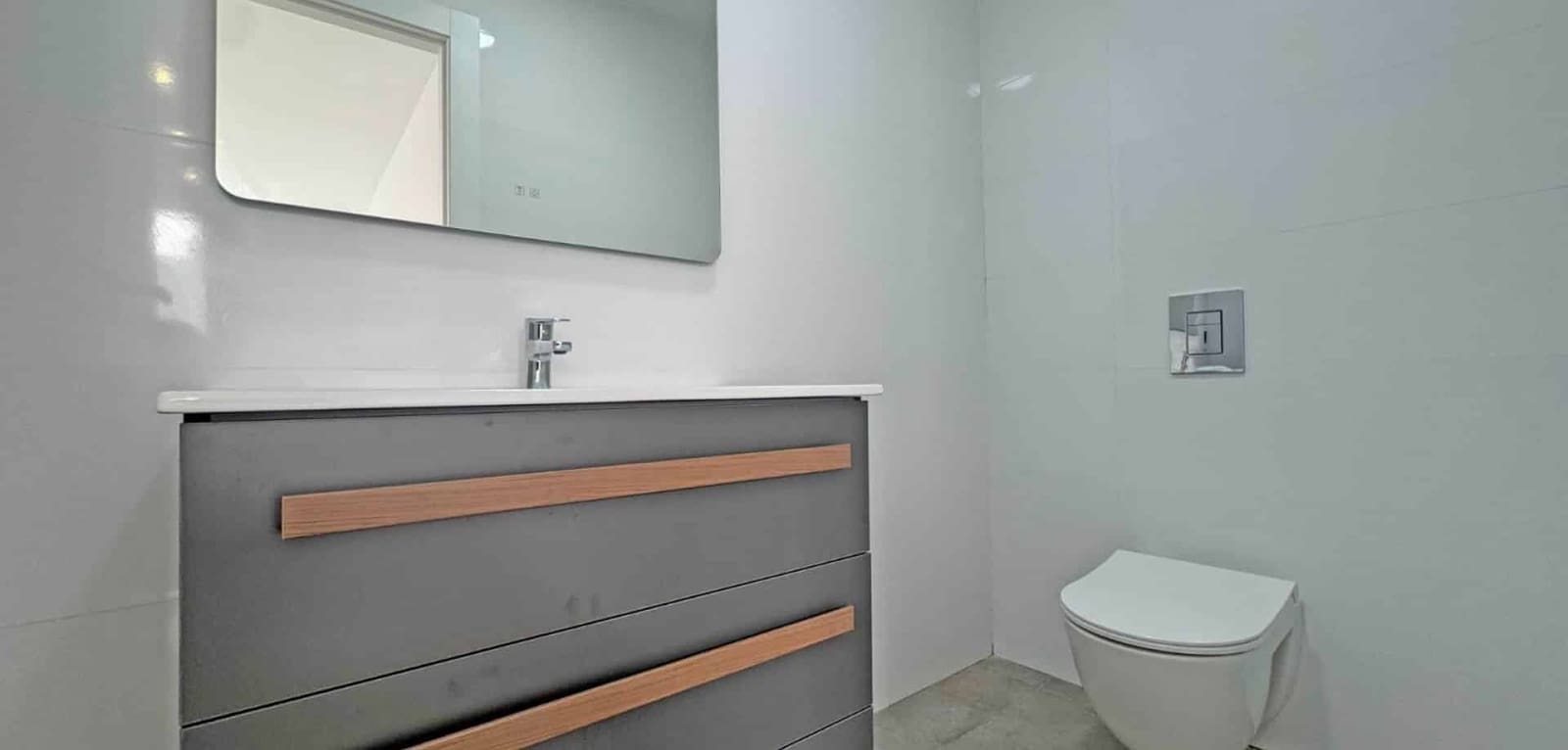 4 sypialnia Willa na sprzedaż w Torrevieja - 495 000 € (Ref: 9527436)