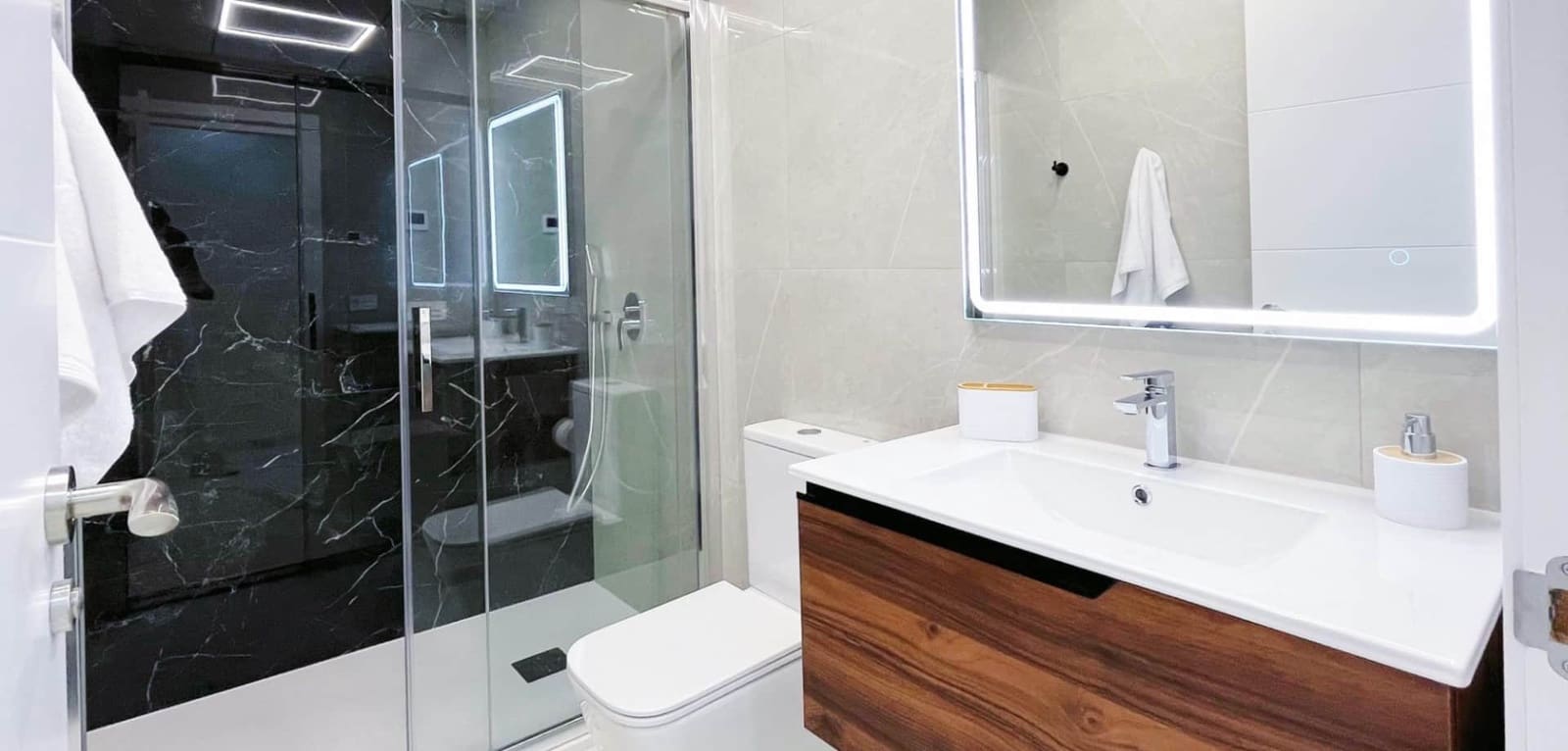 2 makuuhuone Huoneisto myytävänä paikassa Torrevieja - 260 000 € (Ref: 9527442)