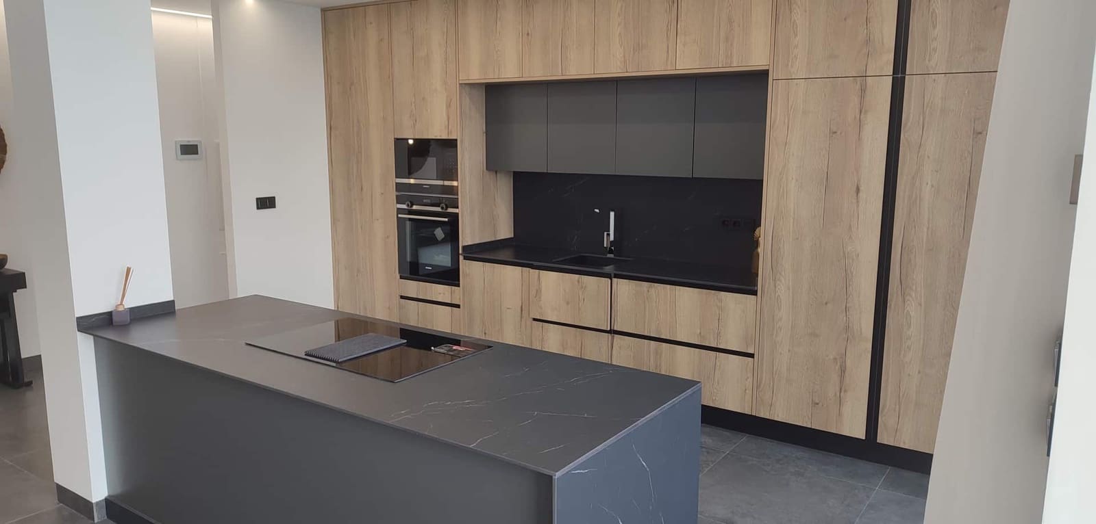 3 sypialnia Willa na sprzedaż w Torrevieja - 650 000 € (Ref: 9527449)