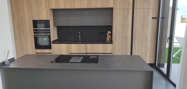 3 sypialnia Willa na sprzedaż w Los Balcones - Los Altos, Torrevieja - 650 000 € (Ref: 9527449)