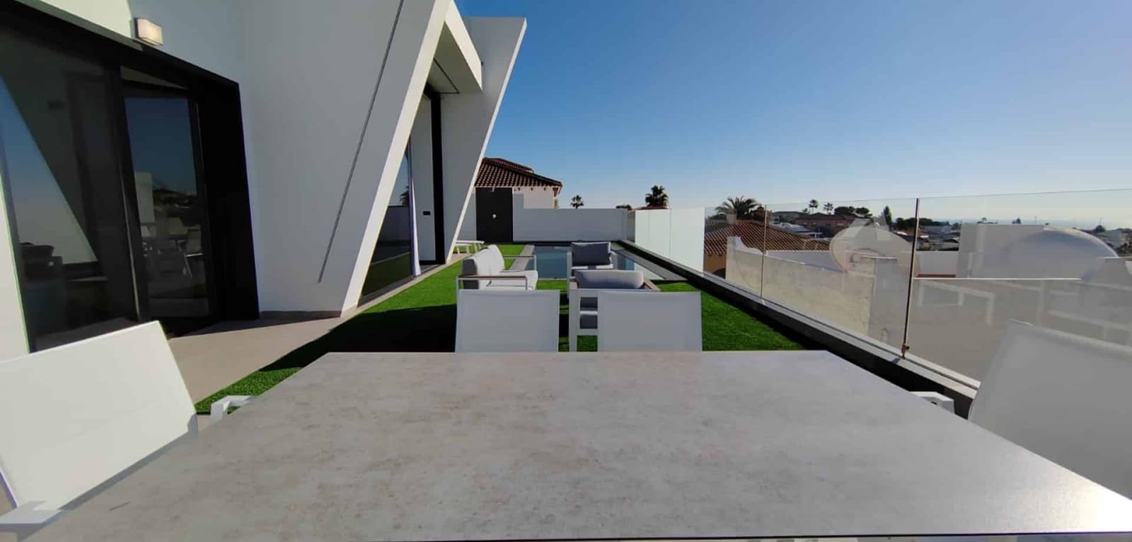 3 sypialnia Willa na sprzedaż w Torrevieja - 650 000 € (Ref: 9527449)