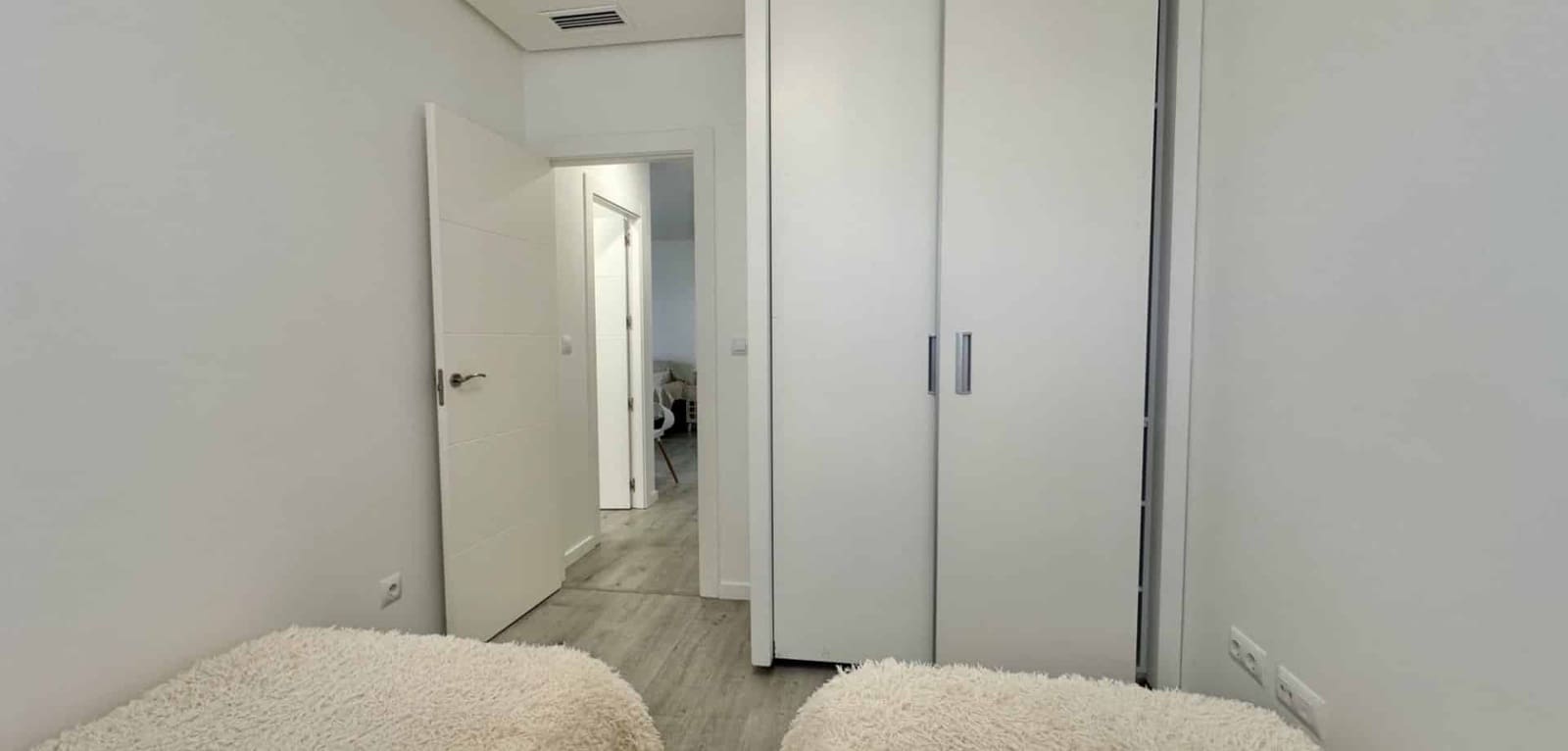 3 bedroom Apartment for sale in Villamartin - € 320,000 (Ref: 9527452)