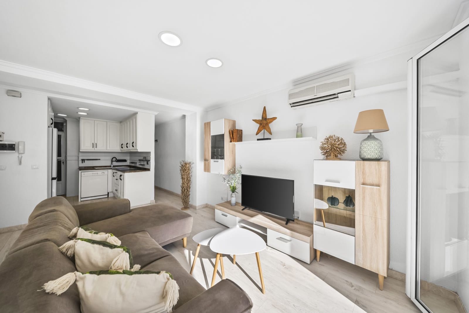 2 makuuhuone Huoneisto myytävänä paikassa Torrevieja - 265 000 € (Ref: 9527456)