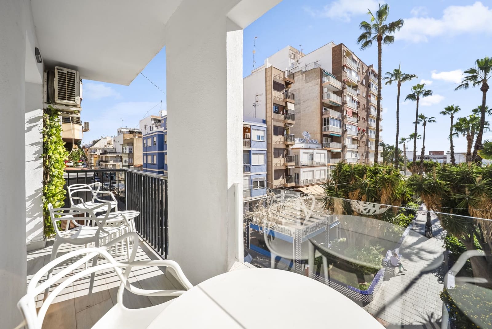2 makuuhuone Huoneisto myytävänä paikassa Torrevieja - 265 000 € (Ref: 9527456)