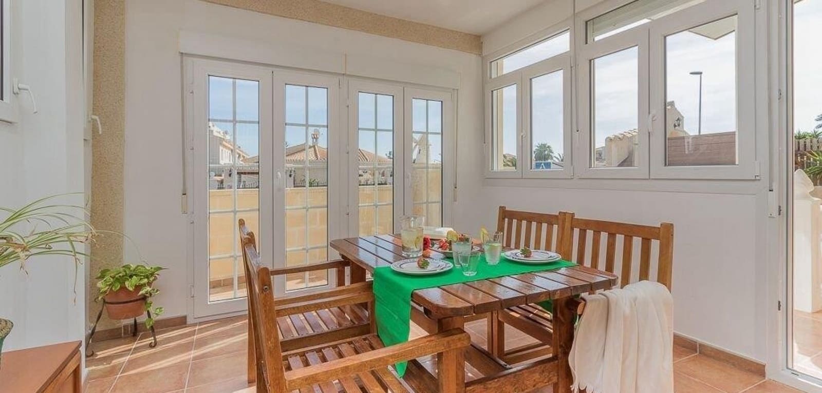 3 bedroom Townhouse for sale in Playa Flamenca - € 239,000 (Ref: 9527474)