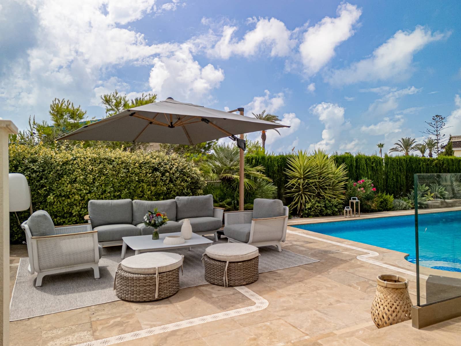 6 Zimmer Villa zu verkaufen in La Zenia mit Pool Garage - 2.950.000 € (Ref: 9527486)