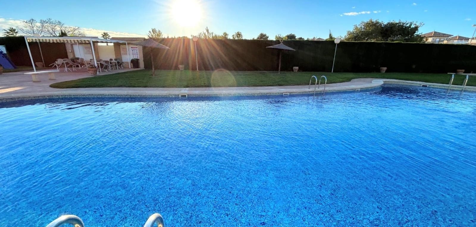 4 bedroom Townhouse for sale in Villamartin - € 249,900 (Ref: 9527496)