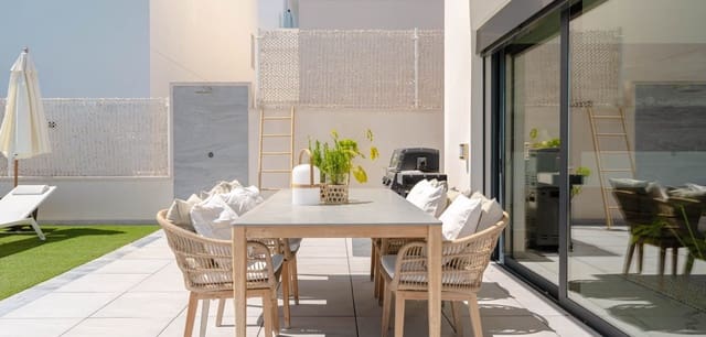 5 slaapkamer Villa te koop in San Miguel de Salinas - € 780.000 (Ref: 9530214)