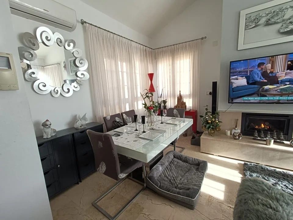 4 chambre Villa/Maison à vendre à Las Ramblas Golf avec piscine - 329 995 € (Ref: 9647950)