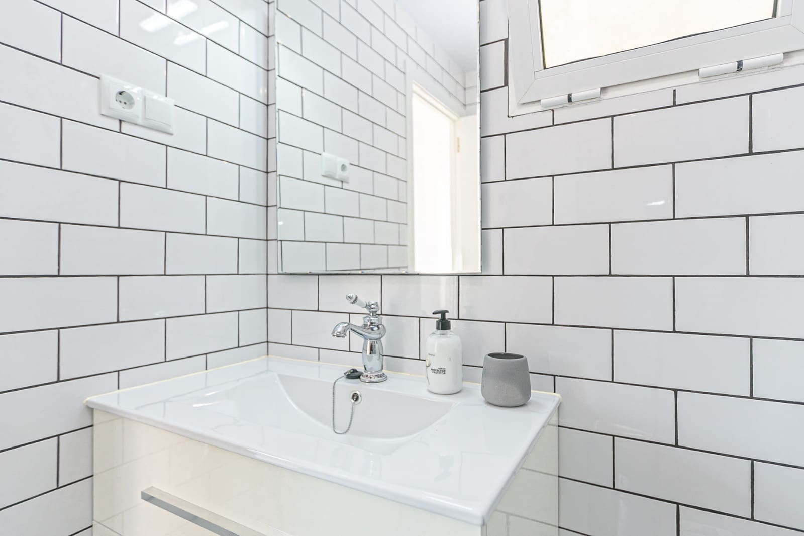 2 sypialnia Dom na sprzedaż w Torrevieja z basenem - 180 000 € (Ref: 9666231)