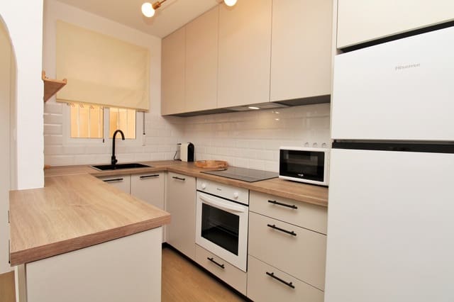 2 quarto Casa em Banda para venda em Villamartin, Orihuela - 179 000 € (Ref: 9666237)