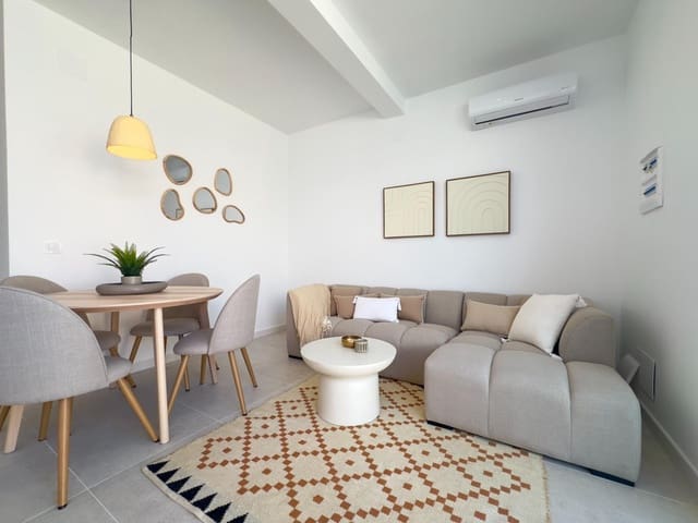 Bungalow de 2 habitaciones en El Chaparral, Torrevieja en venta - 149.000 € (Ref: 9666248)