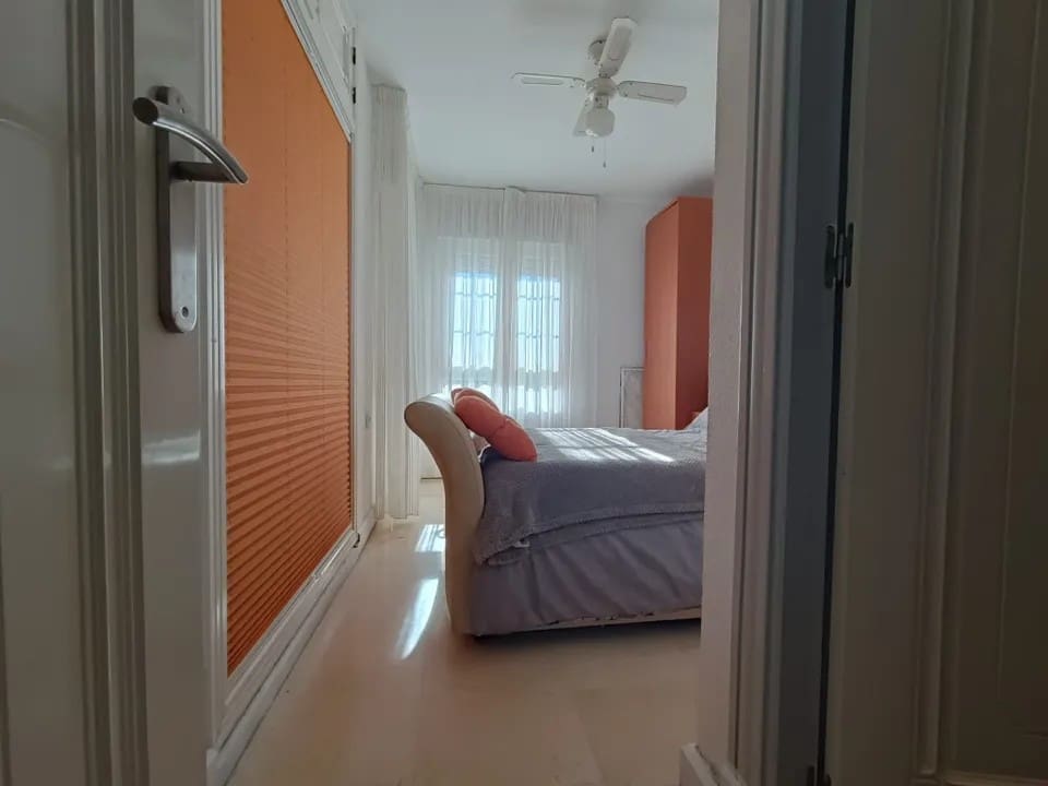 4 bedroom Villa for sale in Las Ramblas Golf with pool - € 329,995 (Ref: 9719776)