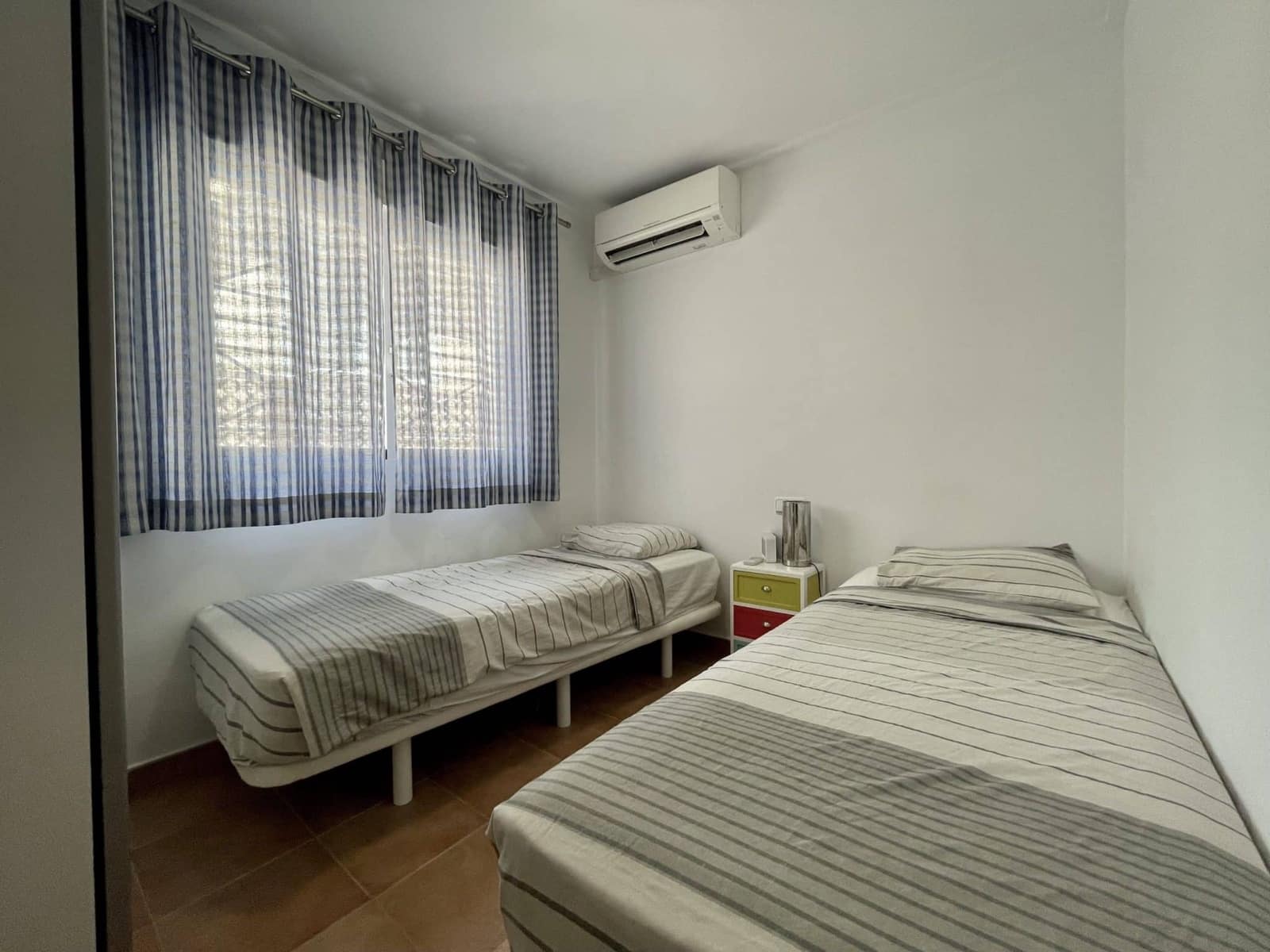 2 quarto Bungalow para venda em Orihuela Costa com piscina - 185 000 € (Ref: 9777852)