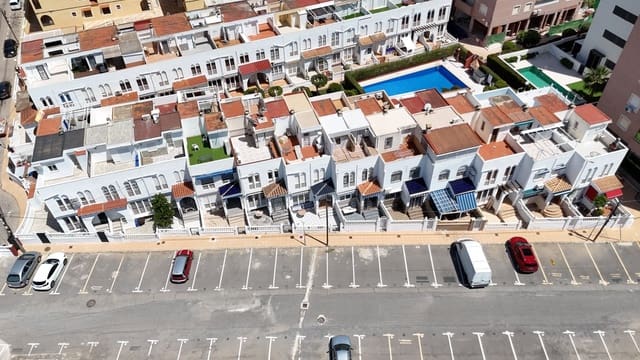 4 camera da letto Casa in vendita in Los Europeos, Torrevieja - 209.900 € (Rif: 9777863)