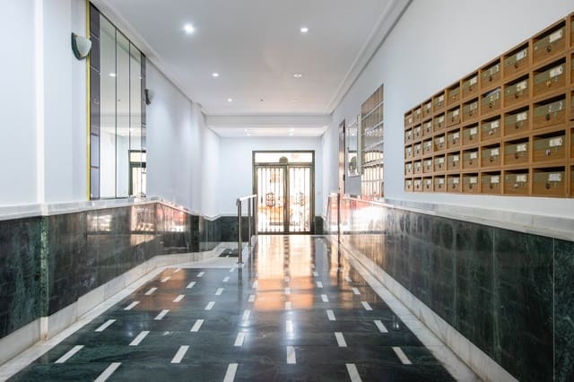 2 quarto Apartamento para venda em Centro, Torrevieja - 198 800 € (Ref: 9777872)