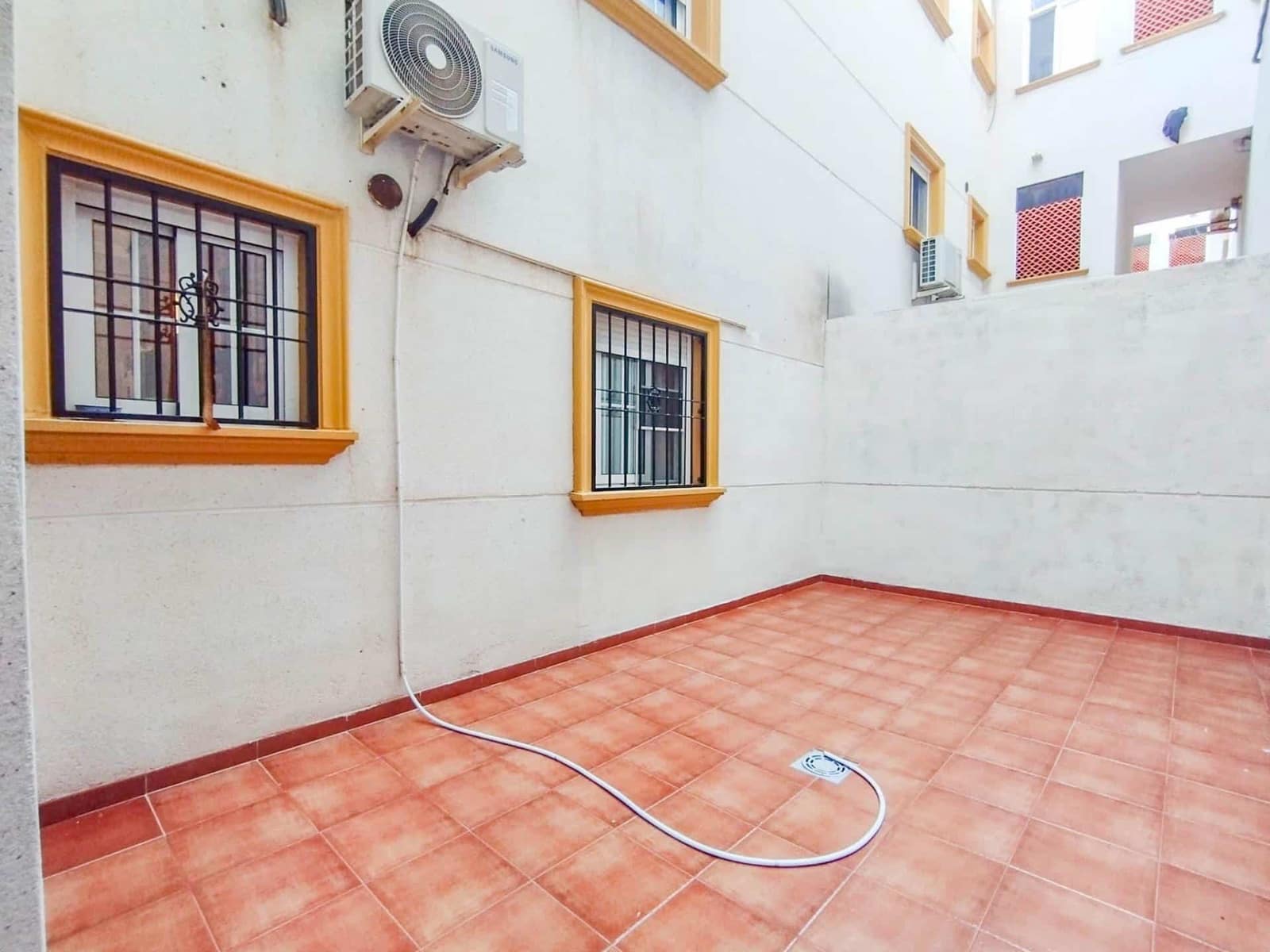 2 sypialnia Bungalow na sprzedaż w Orihuela Costa - 159 000 € (Ref: 9777874)