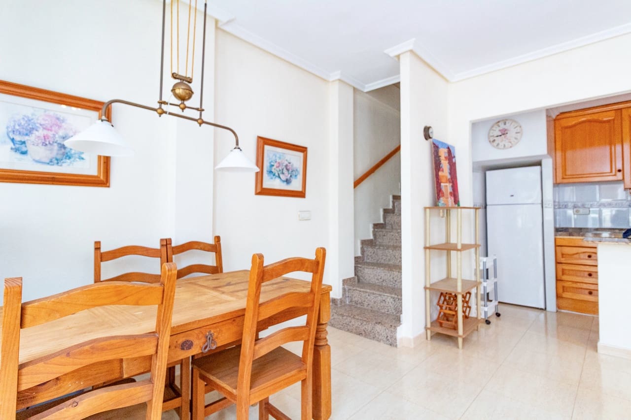 3 quarto Casa em Banda para venda em Playa Flamenca - 189 000 € (Ref: 9777893)