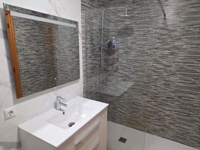 2 makuuhuone Huoneisto myytävänä paikassa Villamartin, Orihuela - 164 900 € (Ref: 9777895)