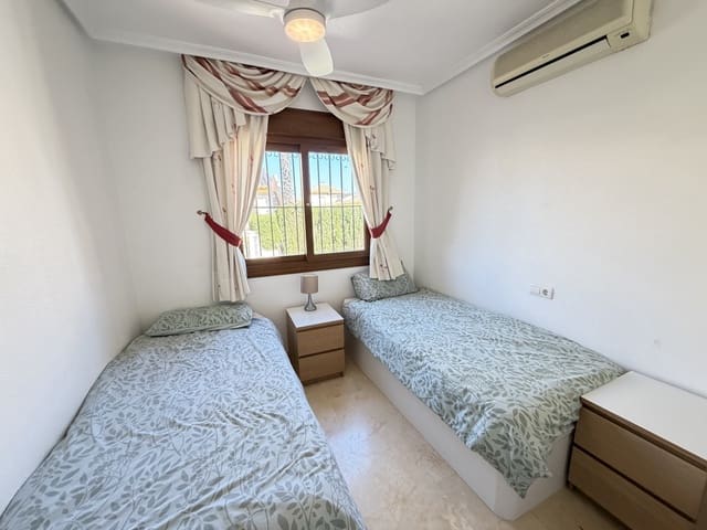 2 soveværelse Bungalow til salg i Villamartin, Orihuela - € 199.995 (Ref: 9777897)