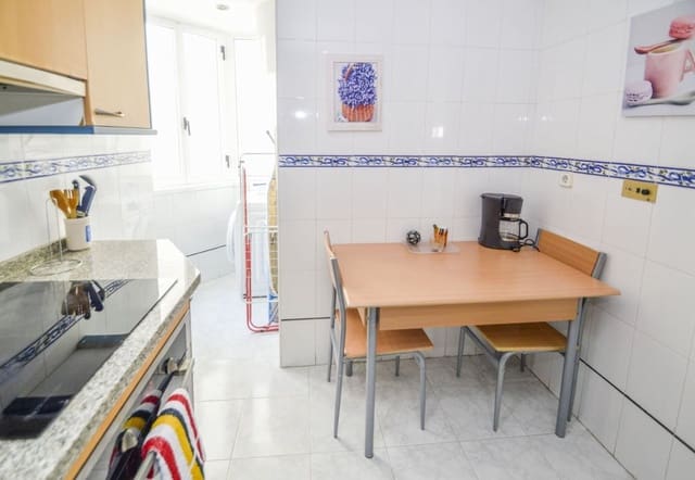 2 bedroom Beach Apartment for sale in Torrevieja - € 199,000 (Ref: 9777905)