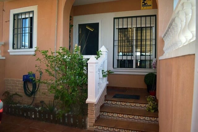 3 sypialnia Dom na sprzedaż w Torrevieja - 210 000 € (Ref: 9777907)