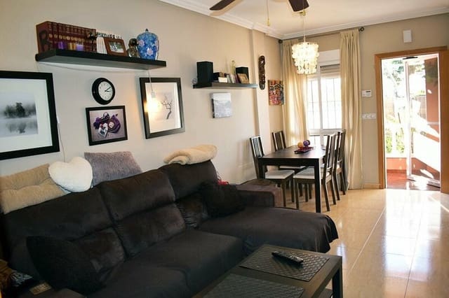 3 sypialnia Dom na sprzedaż w Torrevieja - 210 000 € (Ref: 9777907)