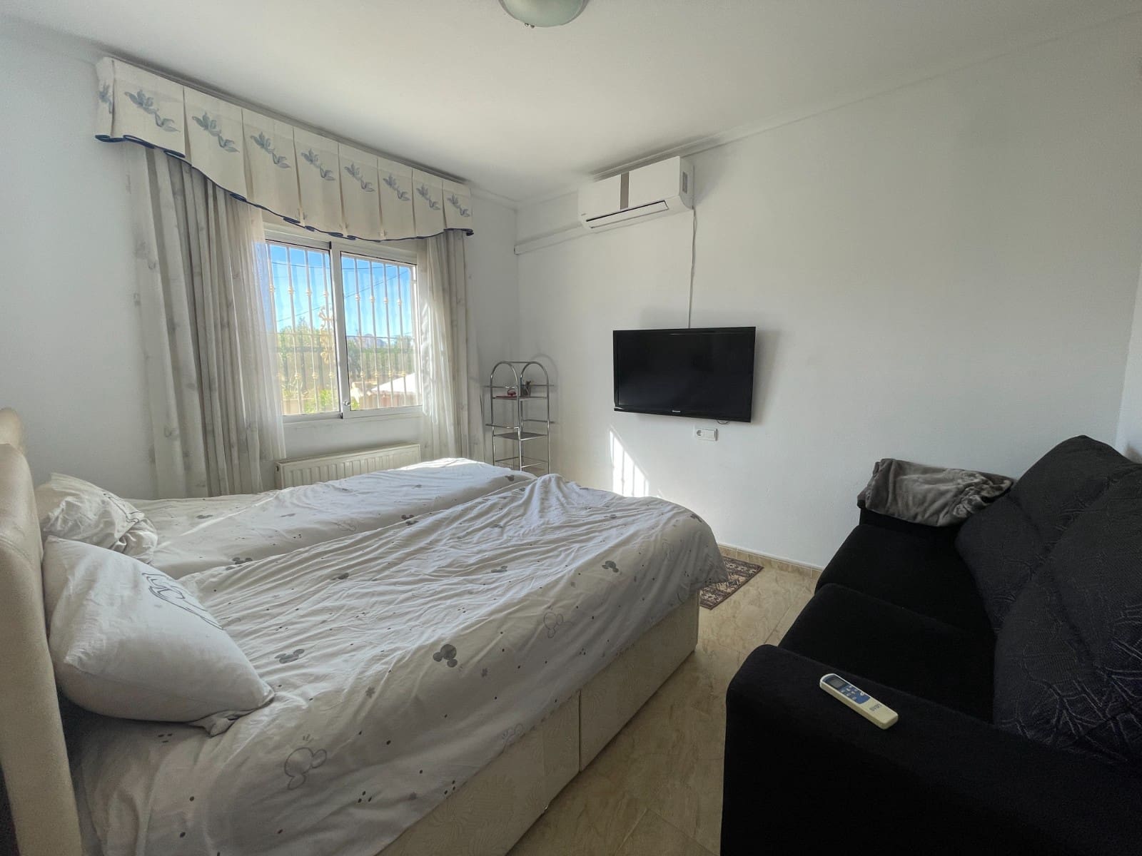 4 soveværelse Villa til salg i Catral - € 370.000 (Ref: 9790857)