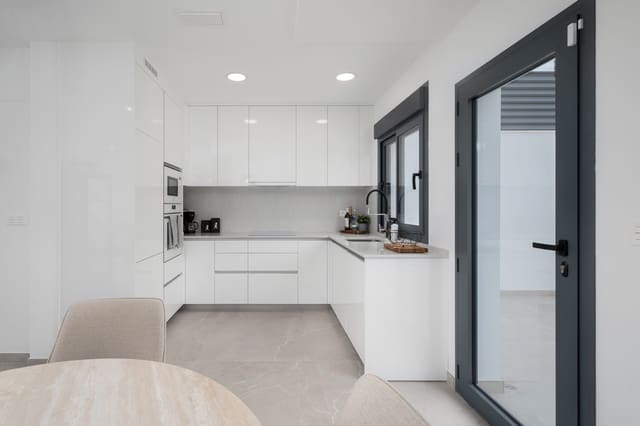 3 bedroom Villa for sale in Torrevieja with pool - € 499,000 (Ref: 9790861)